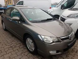 Grau Gebraucht 2007 Honda Civic Hybrid Limousine | 5.999 €