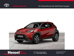 Schwarz Neu 2025 Toyota Aygo Kleinwagen | 19.760 €