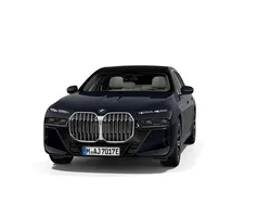 Gebraucht 2025 BMW 750e Comfort Edition Limousine | 99.999 €