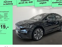 Schwarz Gebraucht 2023 Skoda Enyaq iV Suite SUV | 41.690 € (Guter Preis)