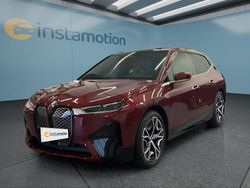 Rot Gebraucht 2025 BMW iX SUV | 70.149 €