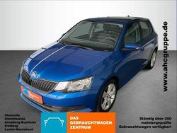 Blau Gebraucht 2015 Skoda Fabia Cool Edition Kleinwagen | 9.990 € (Etwas zu teuer)