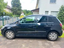 Schwarz Gebraucht 2010 VW Golf Plus Highline Van / Kleinbus | 5.900 € (Superpreis)