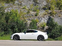 Weiß Gebraucht 2013 Toyota GT86 Edition Coupé | 25.900 € (Teuer)