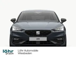 Magnetic grau Neu 2025 Seat Leon FR Limousine | 34.990 € (Teuer)