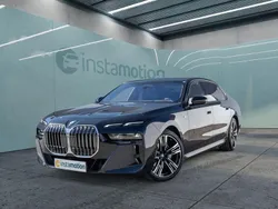 Schwarz Gebraucht 2024 BMW 740 Limousine | 99.549 €