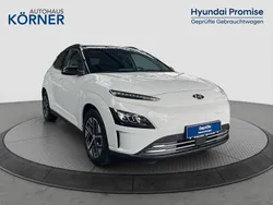 Weiss Gebraucht 2021 Hyundai Kona Prime SUV | 22.900 € (Guter Preis)