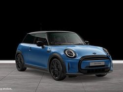 Blau Gebraucht 2022 Mini Cooper Kleinwagen | 23.890 € (Etwas zu teuer)