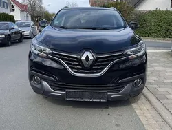 Gebraucht 2015 Renault Kadjar Bose Edition SUV | 14.500 € (Etwas zu teuer)