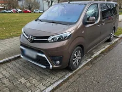 Braun Gebraucht 2018 Toyota Proace Verso Kombi | 37.999 € (Teuer)