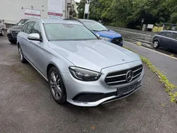 Silber Gebraucht 2021 Mercedes E220 Kombi | 32.600 € (Superpreis)