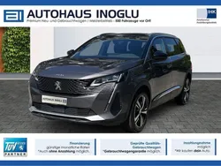 Grau Gebraucht 2024 Peugeot 5008 GTi Van / Kleinbus | 28.980 €