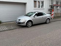 Grau Gebraucht 2006 Renault Mégane Cabriolet Cabrio | 1.750 €