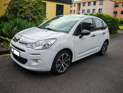 Gebraucht 2015 Citroën C3 Red Block Kleinwagen | 6.999 €
