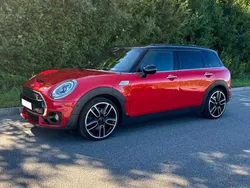 Rot Gebraucht 2018 Mini Cooper SD Clubman Kombi | 19.990 € (Etwas zu teuer)