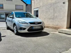 Silber Gebraucht 2008 Ford Focus Limousine | 2.300 € (Fairer Preis)