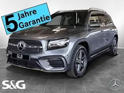 Metalliclack mountaingrau Gebraucht 2025 Mercedes GLB200 AMG SUV | 49.999 € (Teuer)