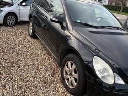 Schwarz Gebraucht 2006 Mercedes 320 Kombi | 4.100 € (Superpreis)
