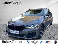 Grau Gebraucht 2022 BMW 520 Performance Kombi | 38.877 € (Teuer)