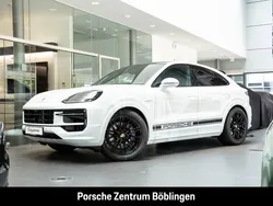 Weiss Gebraucht 2024 Porsche Cayenne SUV | 109.880 € (Fairer Preis)