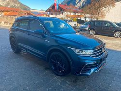 Blau Gebraucht 2022 VW Tiguan R-line SUV | 30.900 € (Etwas zu teuer)