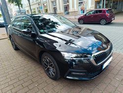 Schwarz Gebraucht 2021 Skoda Octavia Clever Kombi | 18.300 € (Guter Preis)