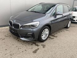 Grau Gebraucht 2020 BMW 218 Active Tourer Van / Kleinbus | 17.900 € (Fairer Preis)
