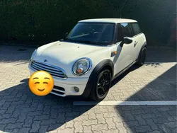 Weiß Gebraucht 2010 Mini Cooper Kleinwagen | 3.499 € (Fairer Preis)