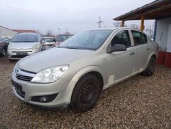 Grau Gebraucht 2009 Opel Astra Edition Limousine | 1.700 € (Guter Preis)