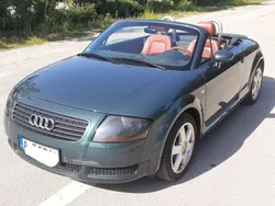 Grün Gebraucht 2002 Audi TT Roadster Design Cabrio | 5.900 € (Guter Preis)