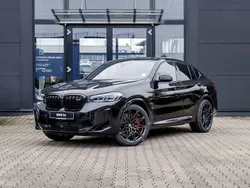 Saphirschwarz Gebraucht 2024 BMW X4 Competition Edition SUV | 94.500 €