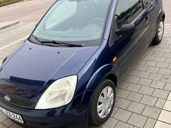 Blau Gebraucht 2004 Ford Fiesta Kleinwagen | 700 € (Fairer Preis)