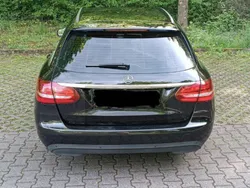 Schwarz Gebraucht 2017 Mercedes C220 Kombi | 12.300 € (Guter Preis)