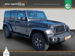 Granite (grau) crystal metallic Gebraucht 2018 Jeep Wrangler Sahara SUV | 35.990 € (Etwas zu teuer)