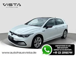 Oryxwhite perlmutteffekt Gebraucht 2020 VW Golf VII Style Limousine | 21.900 € (Fairer Preis)