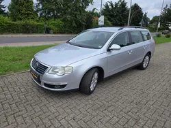 Silber Gebraucht 2009 VW Passat Comfortline Kombi | 4.800 € (Fairer Preis)