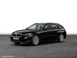 Schwarz Gebraucht 2024 BMW 330e Kombi | 43.328 € (Fairer Preis)