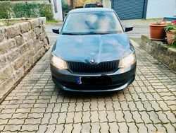 Grau Gebraucht 2016 Skoda Fabia Cool Edition Kleinwagen | 6.900 € (Guter Preis)