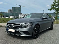 Grau Gebraucht 2019 Mercedes C300 Limousine | 28.400 € (Guter Preis)