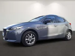 Grau Gebraucht 2023 Mazda 2 Exclusive-Line Kleinwagen | 16.975 € (Fairer Preis)