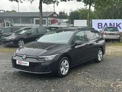 Schwarz Gebraucht 2022 VW Golf VIII Life Kombi | 21.700 € (Guter Preis)