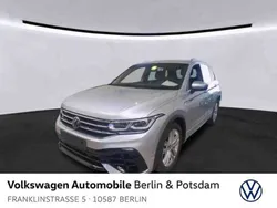 Reflexsilber metallic Gebraucht 2023 VW Tiguan R SUV | 41.933 € (Guter Preis)