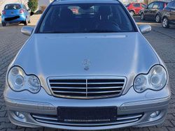 Silber Gebraucht 2005 Mercedes C200 Avantgarde Kombi | 5.499 € (Teuer)