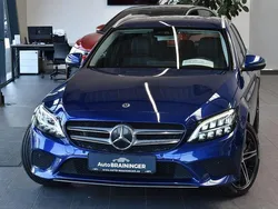 Blau Gebraucht 2019 Mercedes C300e Avantgarde Limousine | 21.550 € (Guter Preis)