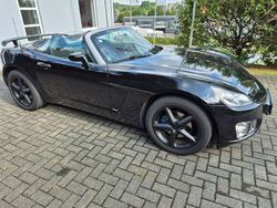 Schwarz Gebraucht 2009 Opel GT Cabrio | 15.490 € (Etwas zu teuer)