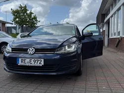Blau Gebraucht 2015 VW Golf VII Highline Limousine | 13.099 € (Guter Preis)