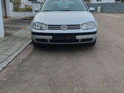 Silber Gebraucht 2001 VW Golf IV Edition Limousine | 2.300 € (Fairer Preis)