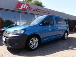 Blau Gebraucht 2022 VW Caddy Maxi Basis Van / Kleinbus | 32.800 € (Fairer Preis)