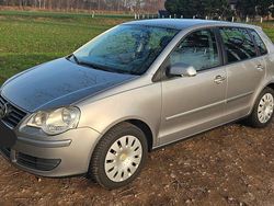 Silber Gebraucht 2009 VW Polo Trendline Kleinwagen | 2.700 € (Superpreis)