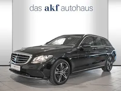 Schwarz Gebraucht 2020 Mercedes C300e Business Kombi | 31.950 € (Etwas zu teuer)